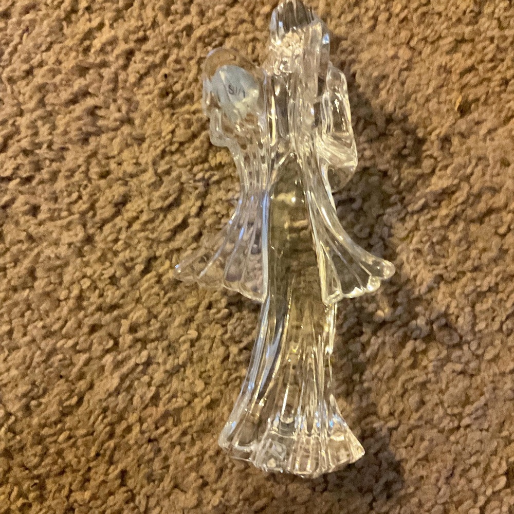 Waterford Crystal Angel of Prayer figurine